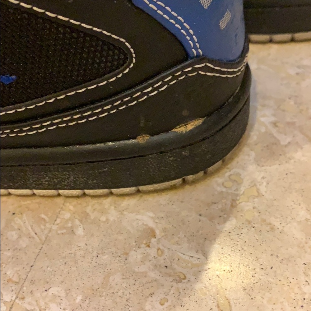 Jordan’s in Great Condition - Picture 4 of 9